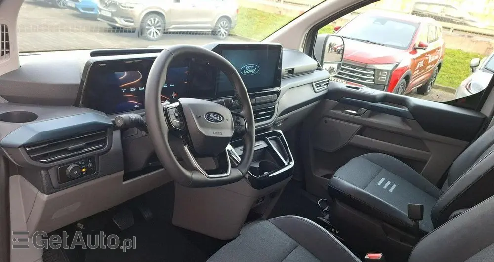 FORD Tourneo Custom 