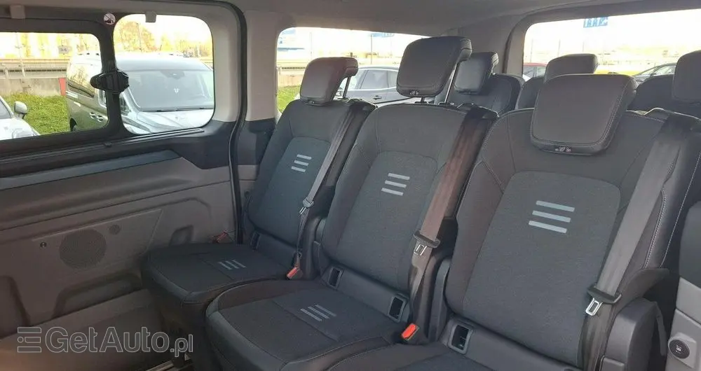 FORD Tourneo Custom 