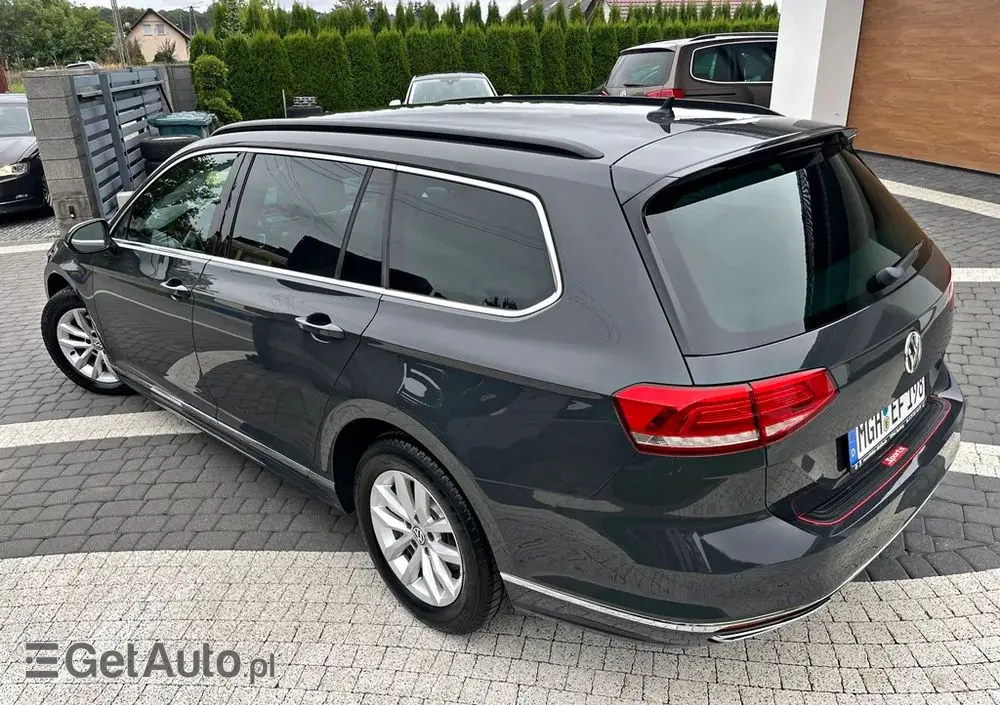 VOLKSWAGEN Passat 1.6 TDI (BlueMotion Technology) Comfortline