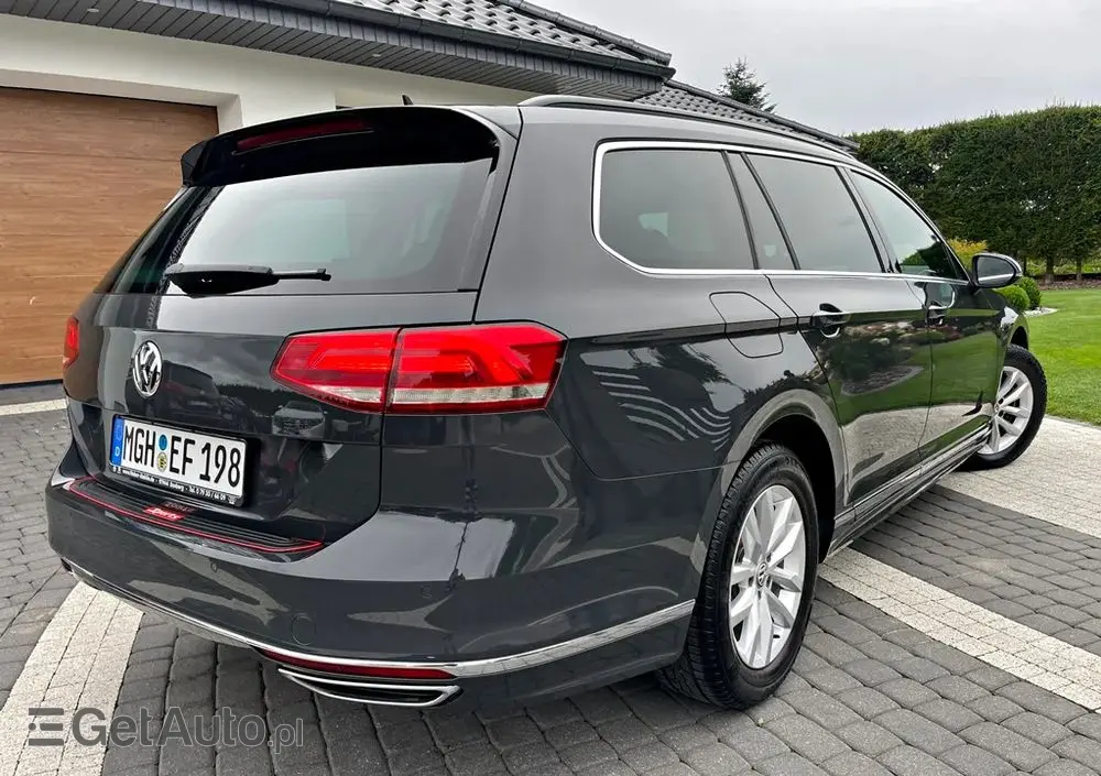 VOLKSWAGEN Passat 1.6 TDI (BlueMotion Technology) Comfortline