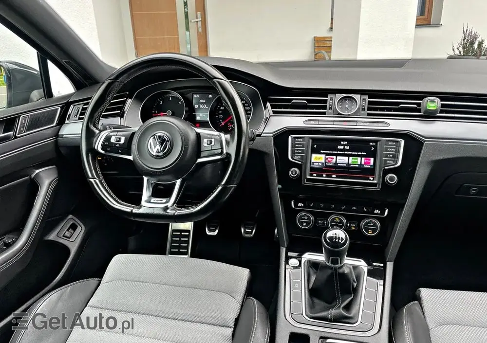 VOLKSWAGEN Passat 1.6 TDI (BlueMotion Technology) Comfortline