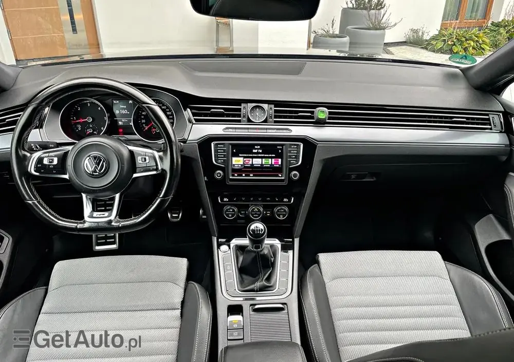 VOLKSWAGEN Passat 1.6 TDI (BlueMotion Technology) Comfortline