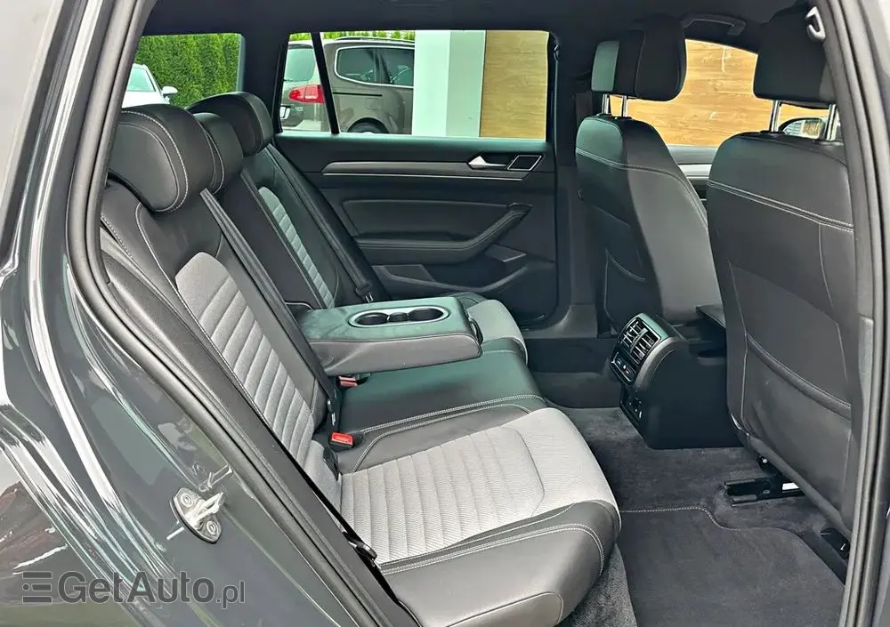 VOLKSWAGEN Passat 1.6 TDI (BlueMotion Technology) Comfortline