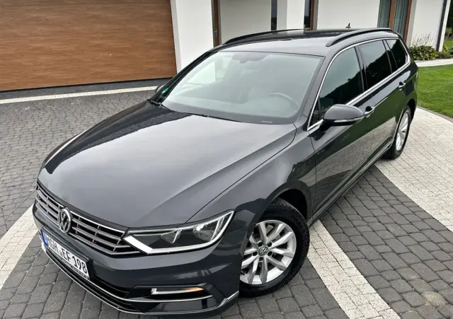 VOLKSWAGEN Passat 1.6 TDI (BlueMotion Technology) Comfortline
