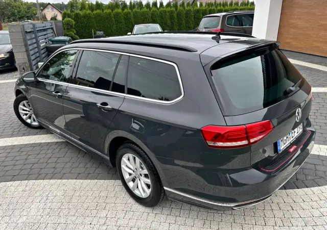 VOLKSWAGEN Passat 1.6 TDI (BlueMotion Technology) Comfortline