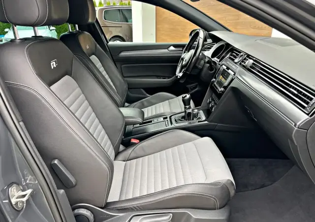 VOLKSWAGEN Passat 1.6 TDI (BlueMotion Technology) Comfortline