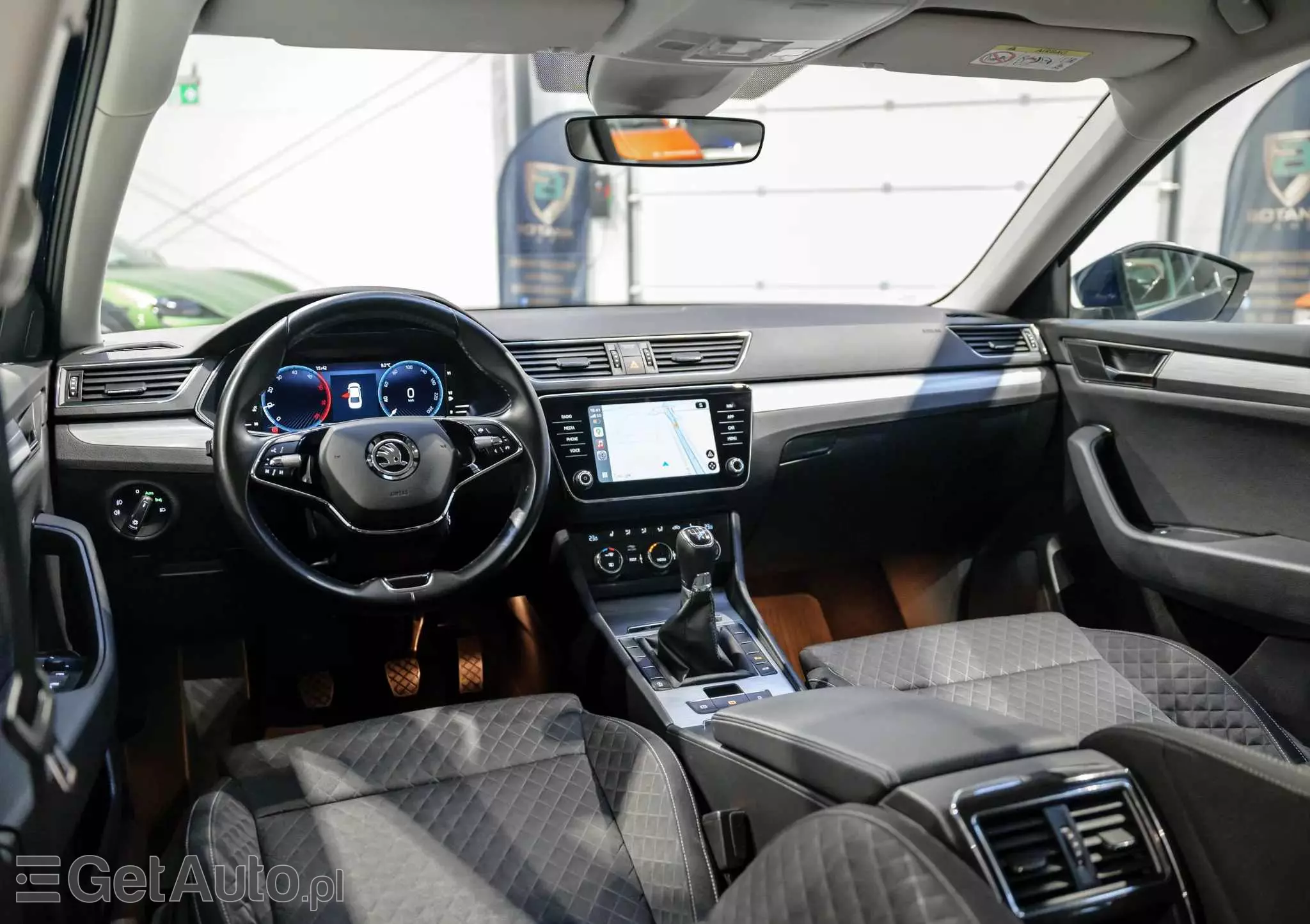 SKODA Superb 2.0 TDI SCR Ambition