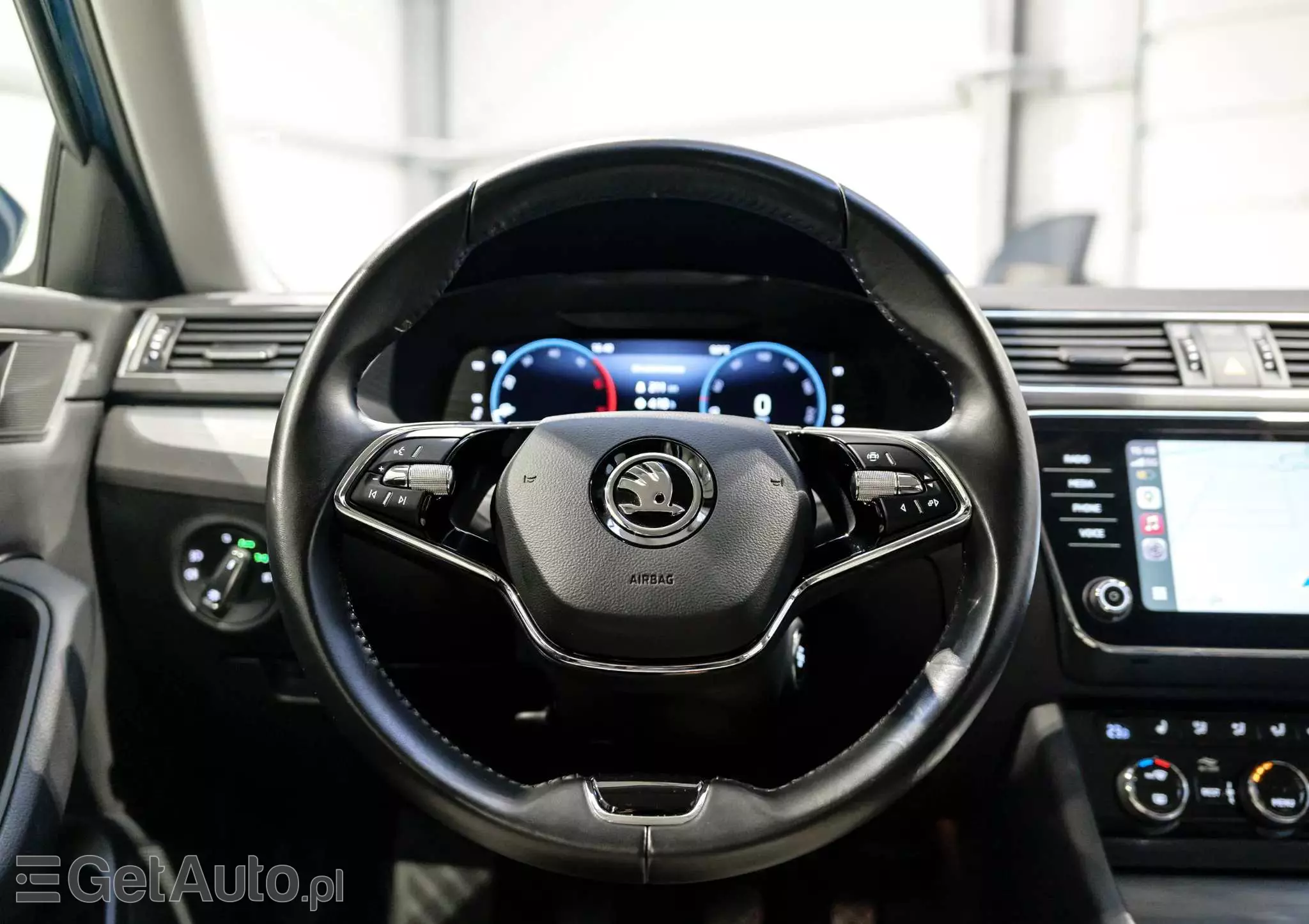 SKODA Superb 2.0 TDI SCR Ambition