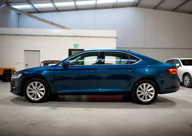 SKODA Superb 2.0 TDI SCR Ambition