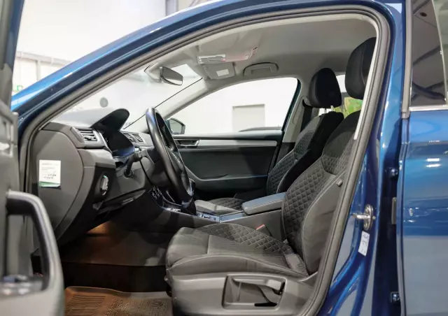 SKODA Superb 2.0 TDI SCR Ambition