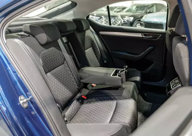 SKODA Superb 2.0 TDI SCR Ambition