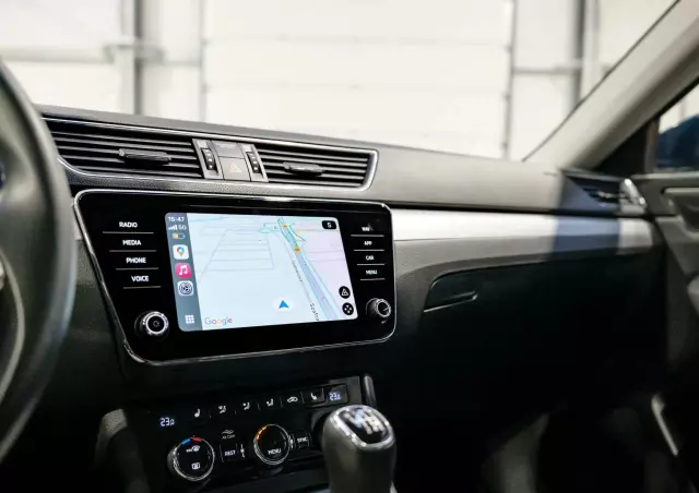 SKODA Superb 2.0 TDI SCR Ambition