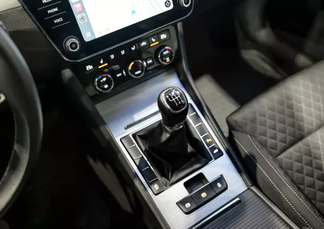 SKODA Superb 2.0 TDI SCR Ambition