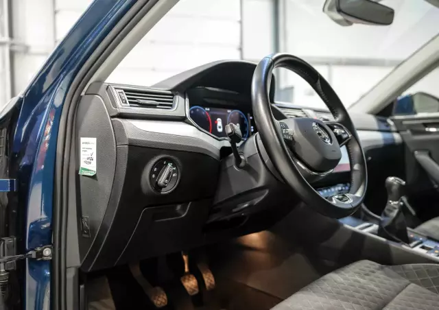 SKODA Superb 2.0 TDI SCR Ambition