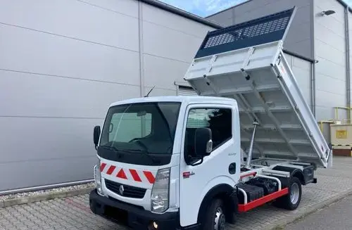 NISSAN Cabstar 