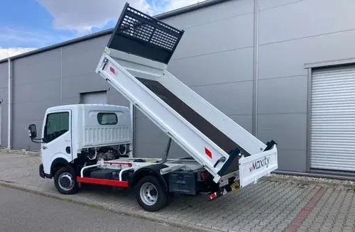 NISSAN Cabstar 