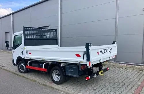 NISSAN Cabstar 
