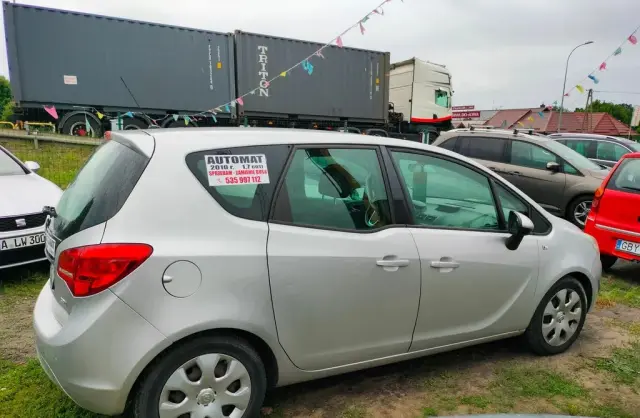 OPEL Meriva 