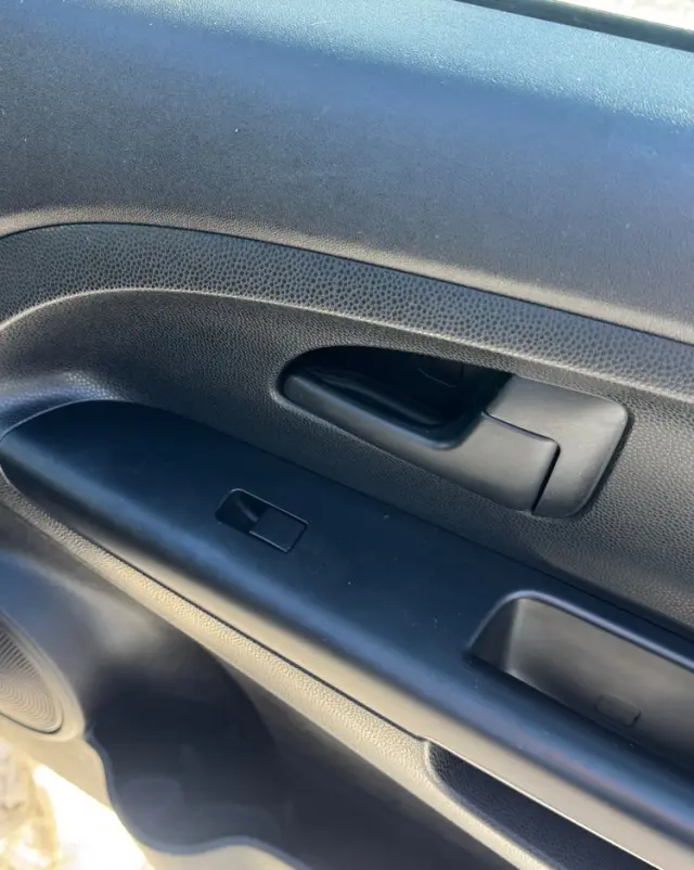 KIA Venga 1.6 CVVT Black Collection