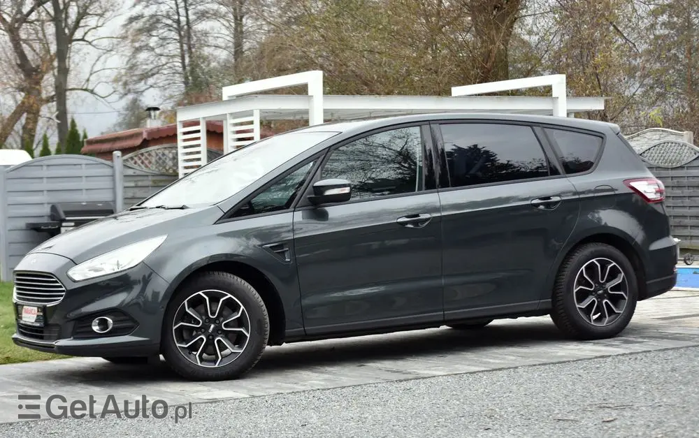 FORD S-Max 1.5 EcoBoost Titanium