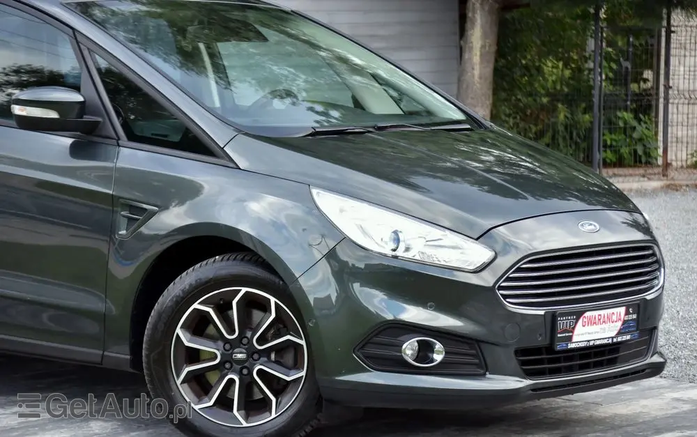 FORD S-Max 1.5 EcoBoost Titanium