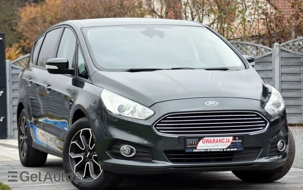 FORD S-Max 1.5 EcoBoost Titanium