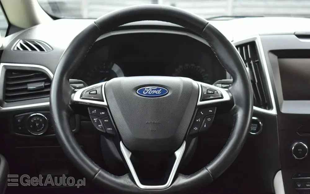 FORD S-Max 1.5 EcoBoost Titanium