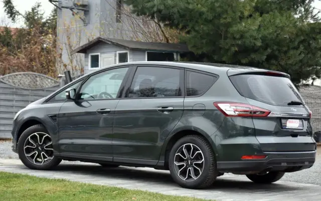 FORD S-Max 1.5 EcoBoost Titanium