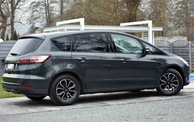 FORD S-Max 1.5 EcoBoost Titanium