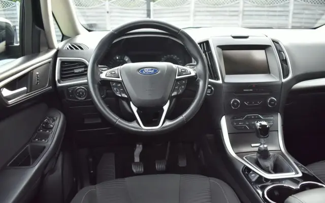 FORD S-Max 1.5 EcoBoost Titanium