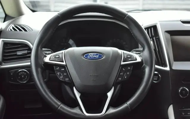 FORD S-Max 1.5 EcoBoost Titanium