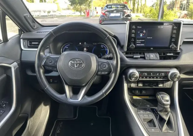 TOYOTA RAV4 2.5 Hybrid Black Edition by JBL 4x2