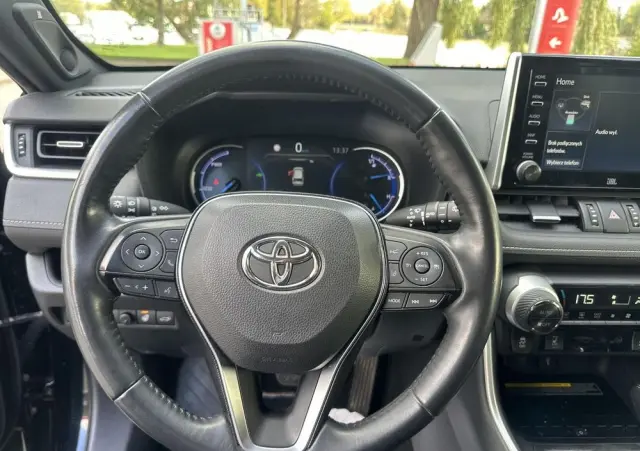 TOYOTA RAV4 2.5 Hybrid Black Edition by JBL 4x2