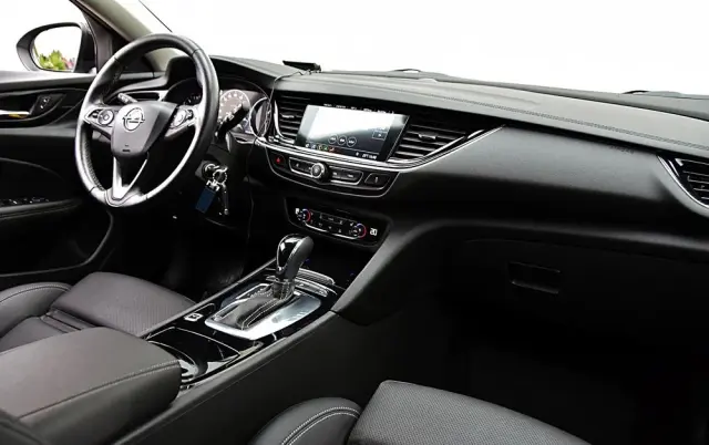 OPEL Insignia 2.0 BiTurbo 4x4 Innovation
