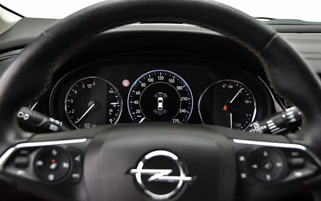 OPEL Insignia 2.0 BiTurbo 4x4 Innovation