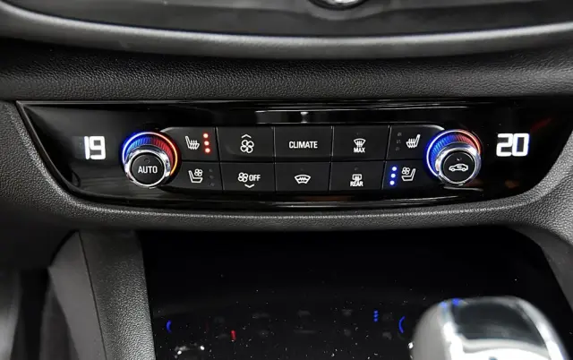 OPEL Insignia 2.0 BiTurbo 4x4 Innovation