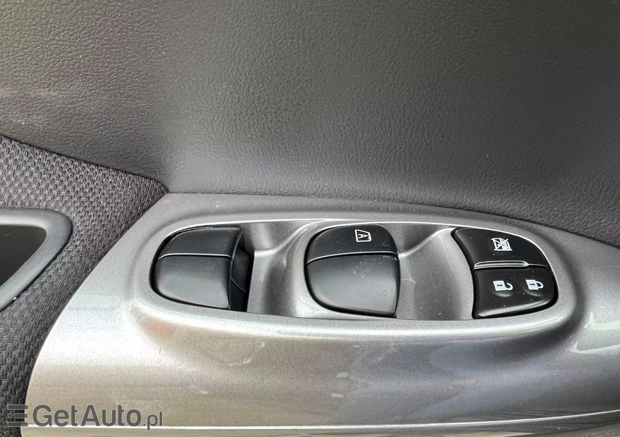 NISSAN Juke 1.6 Start/Stop Shiro