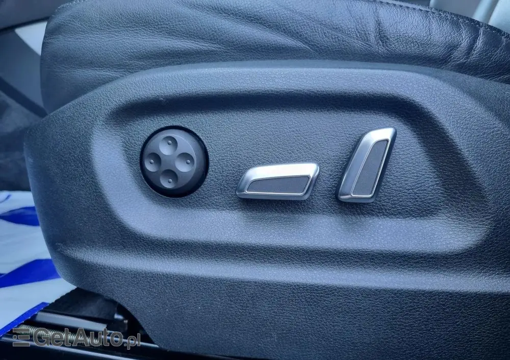 AUDI Q5 2.0 TDI Design