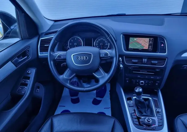 AUDI Q5 2.0 TDI Design