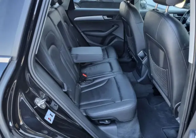 AUDI Q5 2.0 TDI Design