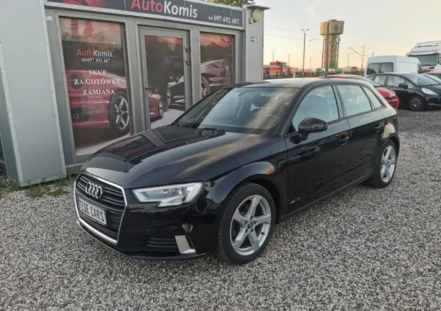 AUDI A3 Sportback 