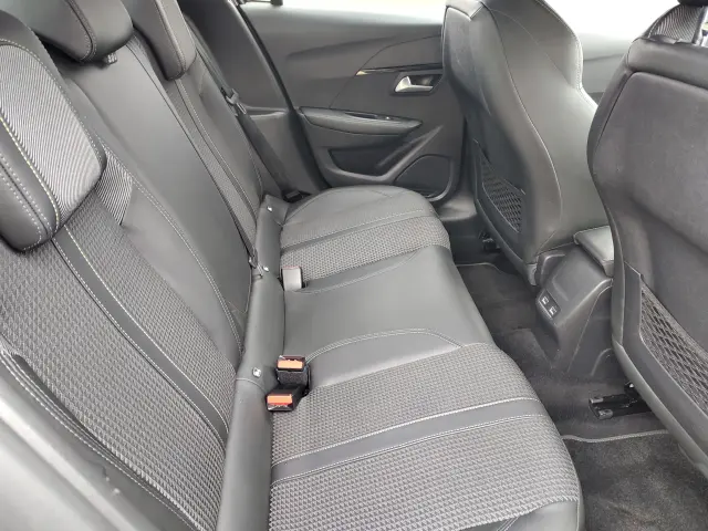 PEUGEOT 208 GT Line S&S Aut.