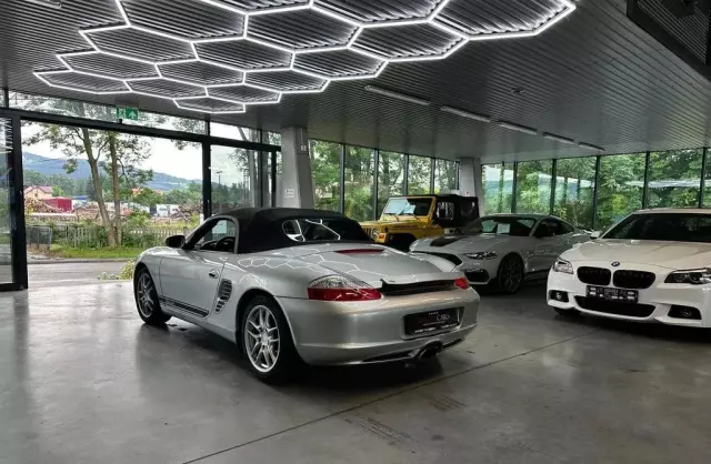 PORSCHE Boxster 