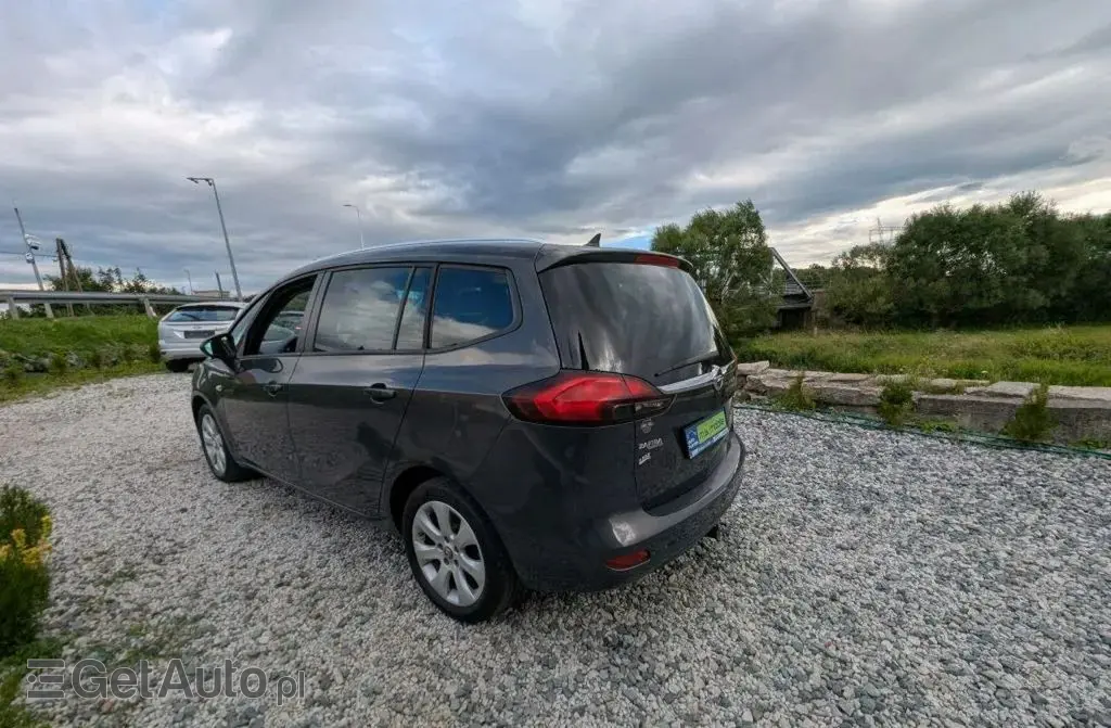 OPEL Zafira 
