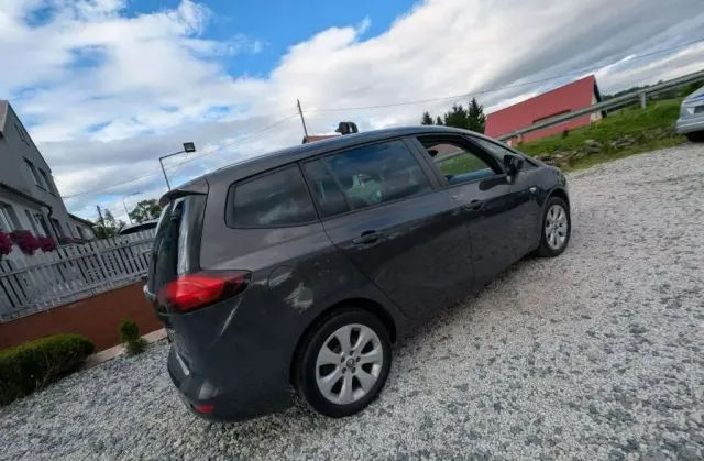 OPEL Zafira 