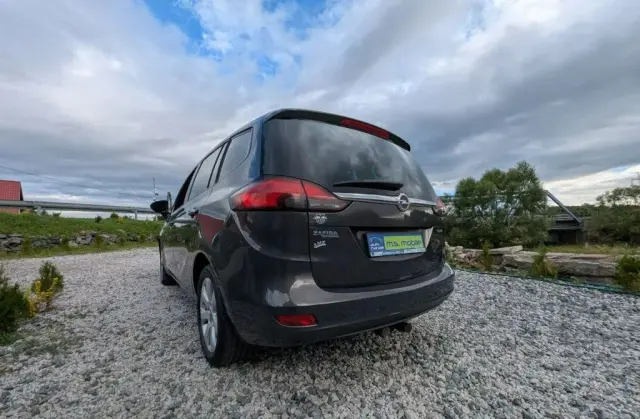 OPEL Zafira 
