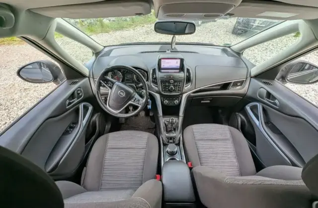 OPEL Zafira 