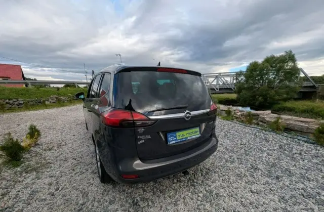 OPEL Zafira 