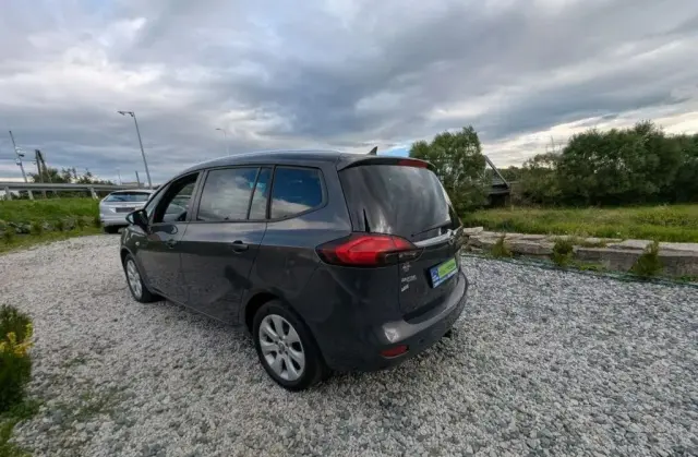 OPEL Zafira 
