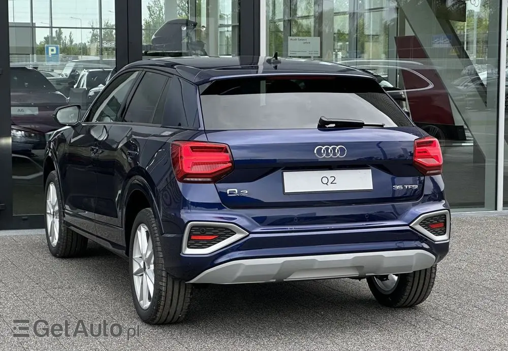 AUDI Q2 